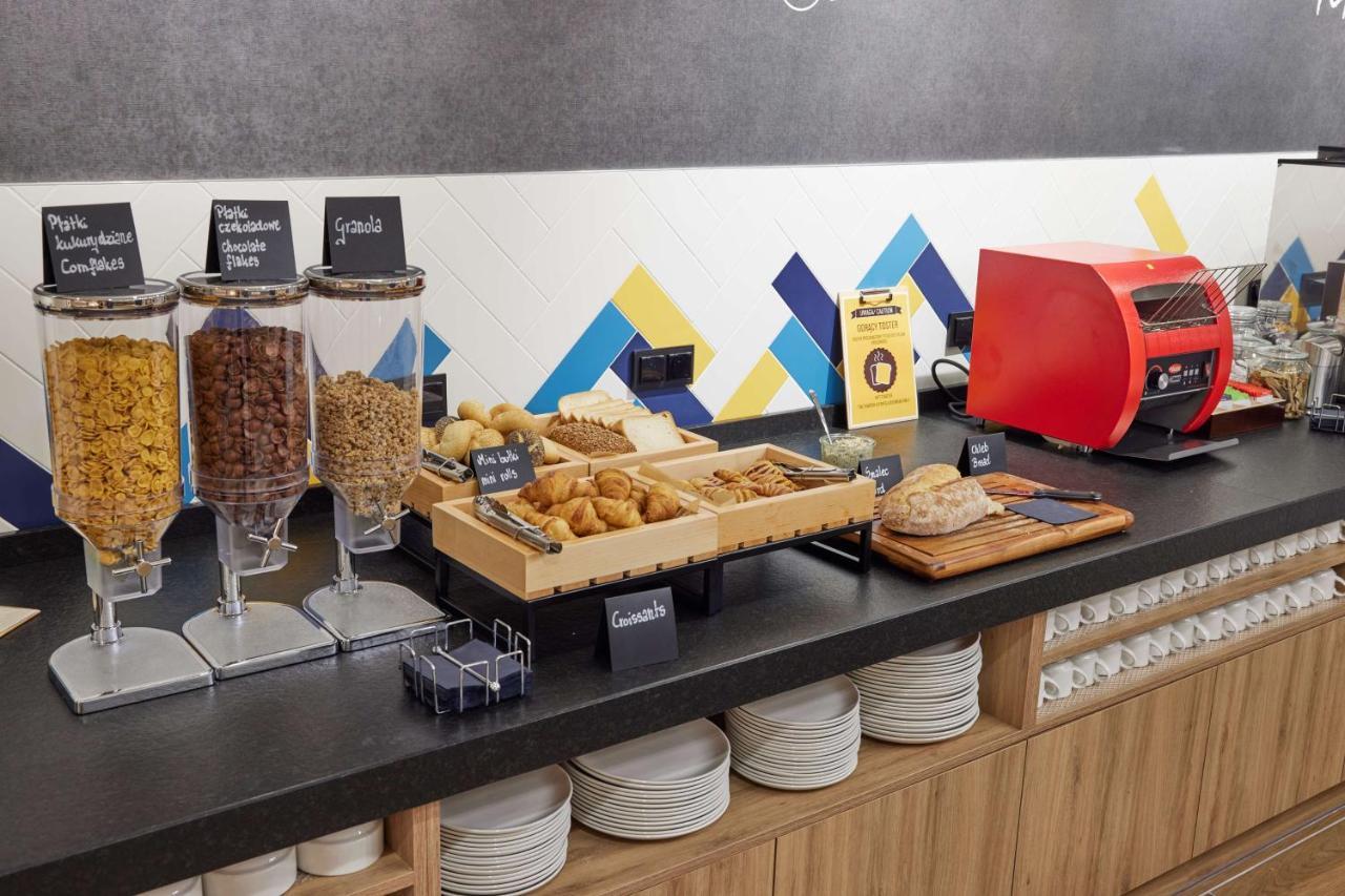 Hampton By Hilton Poznan Swarzedz 호텔 외부 사진
