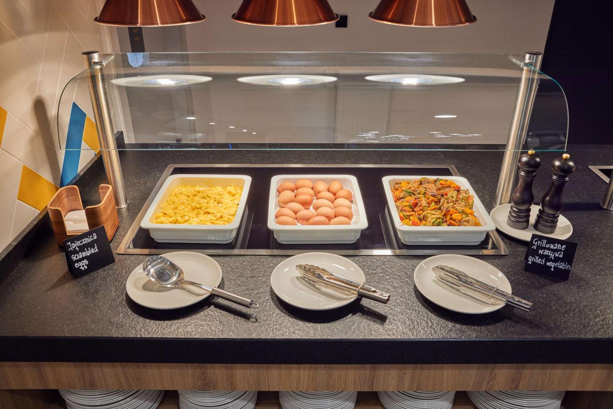 Hampton By Hilton Poznan Swarzedz 호텔 외부 사진